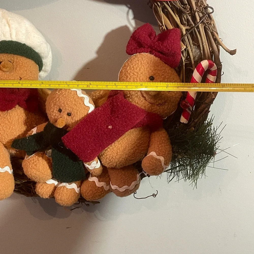 Festive Gingerbread Welcome Wreath